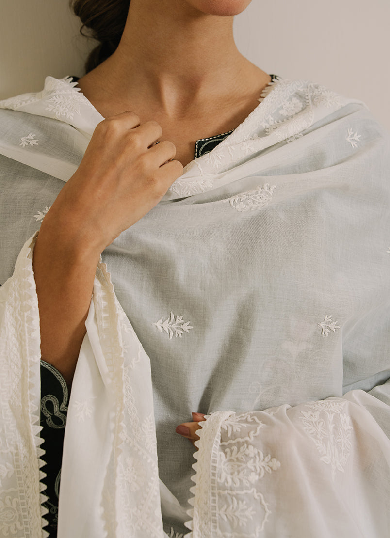 embroidered-dupatta