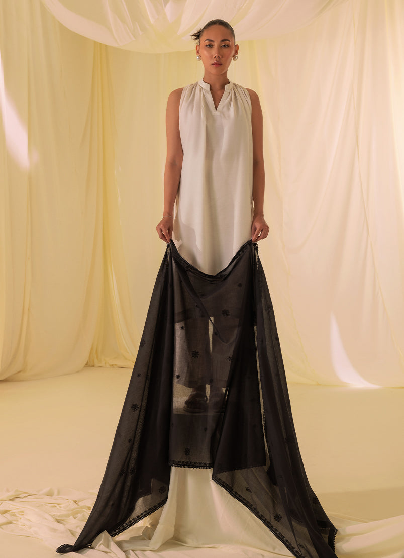 embroidered-dupatta