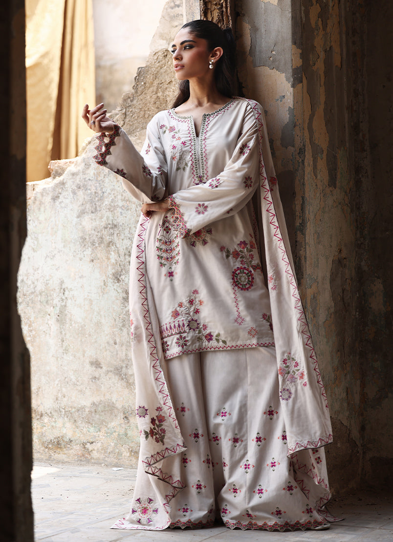 3 PC Saaz Gharara Set