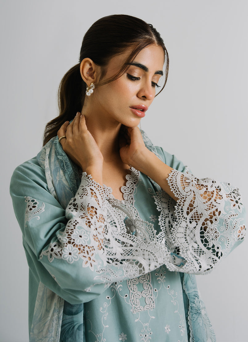 3-pc-embroidered-suit