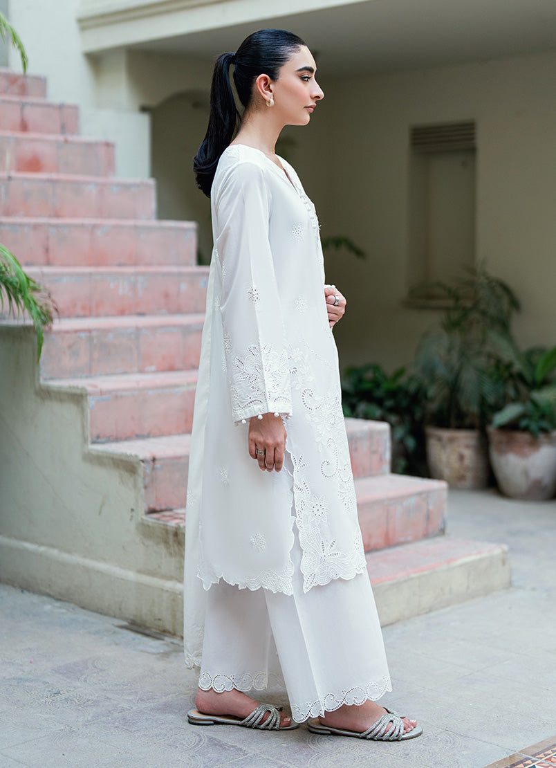 embroidered-3-pc-suit