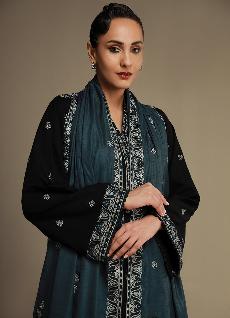 3-pc-khaddar-embroidered-suit