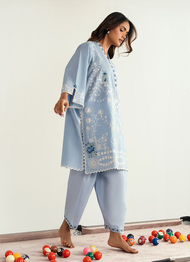 embroidered-3-pc-suit