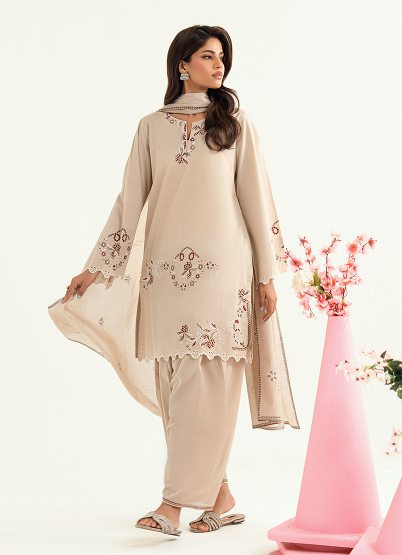 embroidered-3-pc-suit