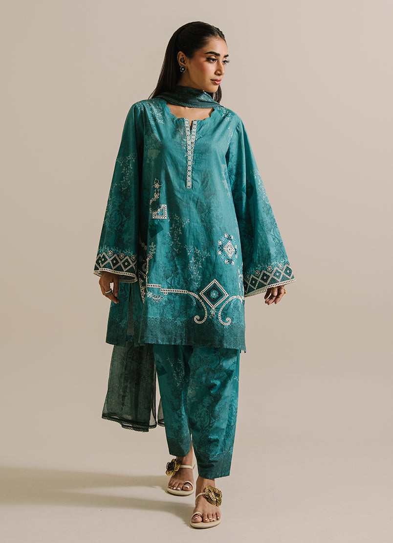 3-pc-printed-embroidered-suit