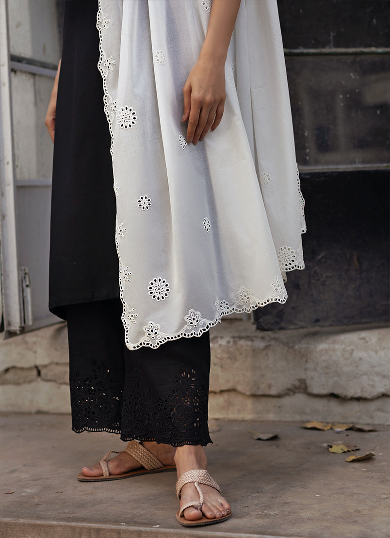 embroidered-dupatta