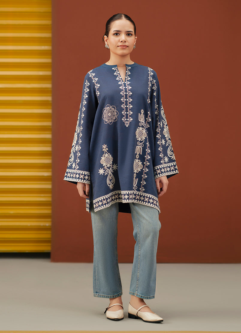embroidered-top