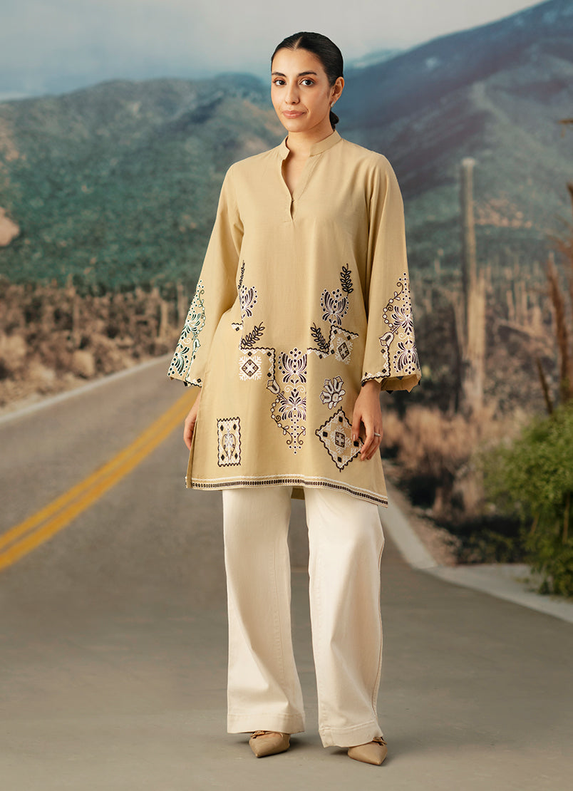 embroidered-top