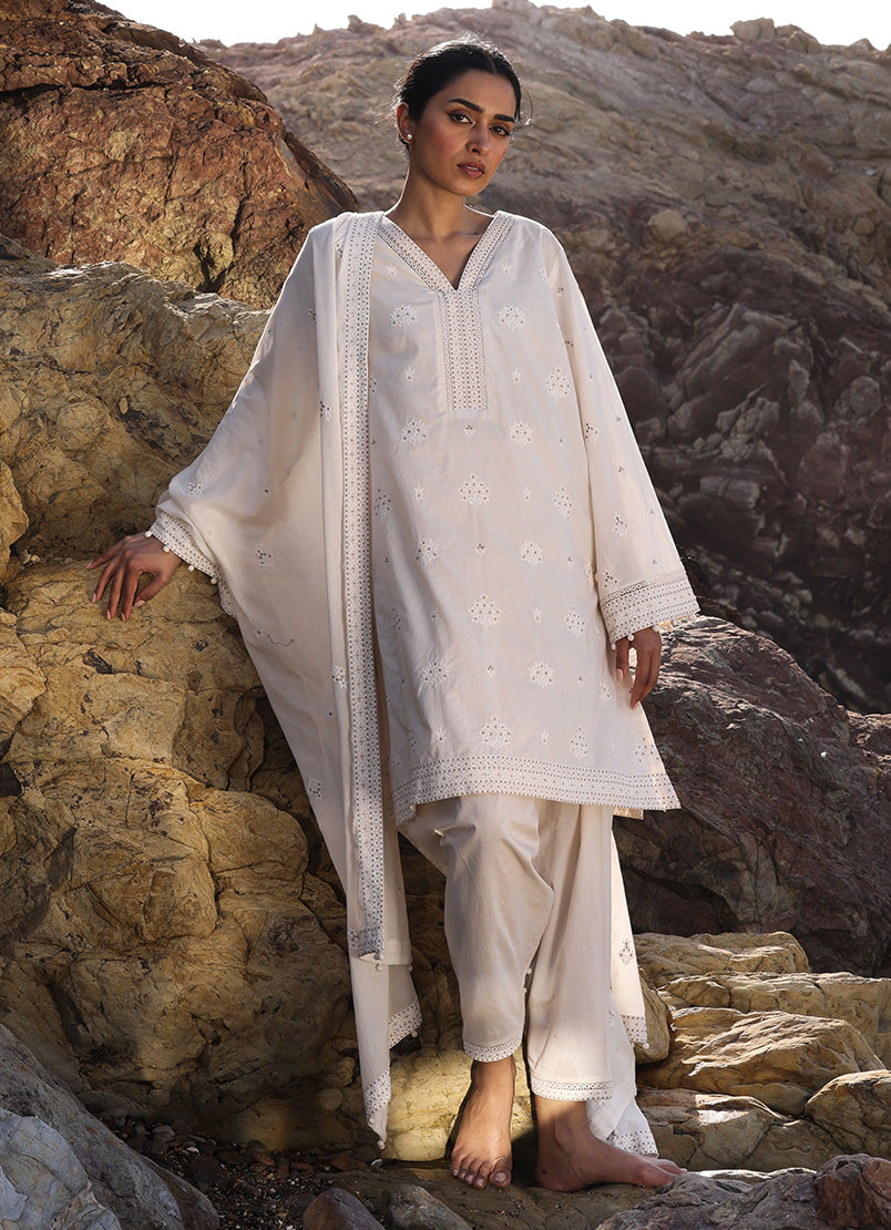 3-pc-embroidered-suit