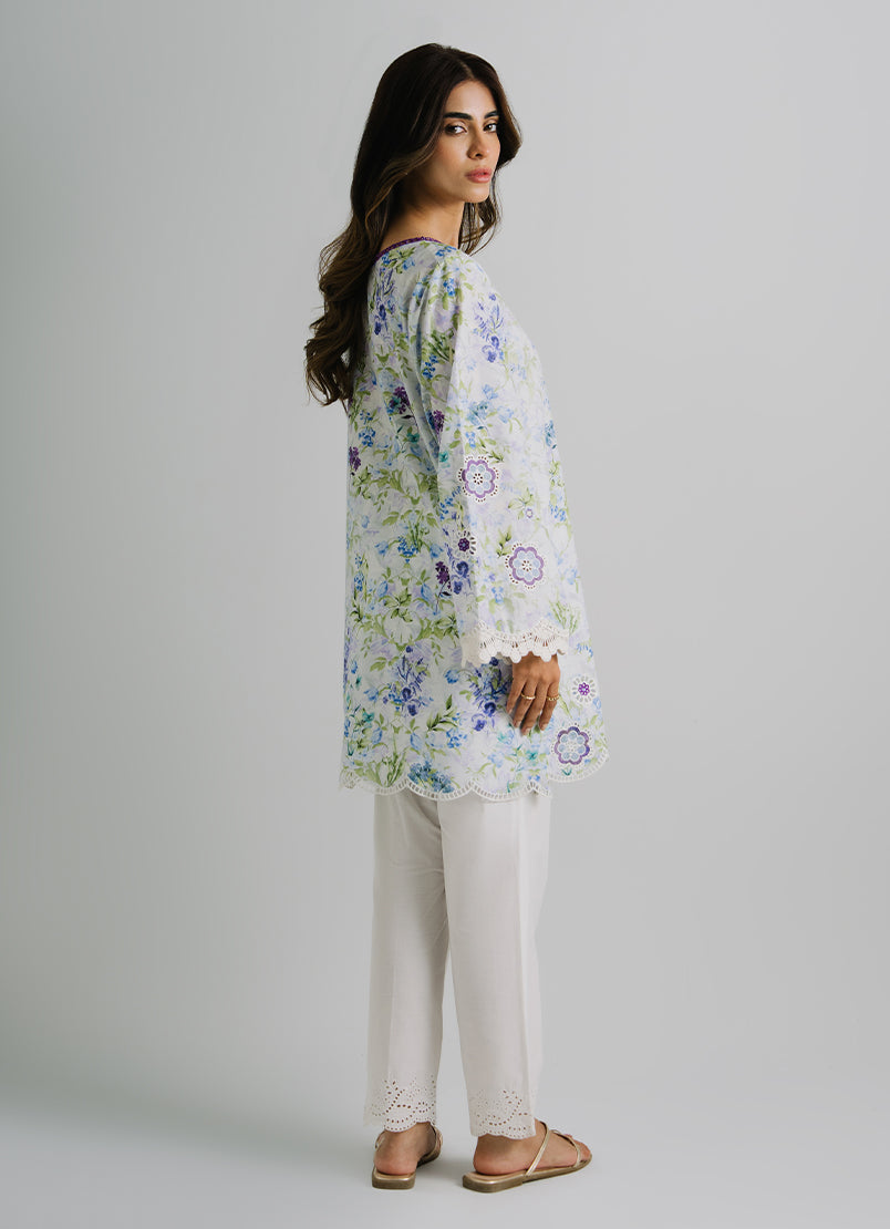 printed-and-embroidered-kurta