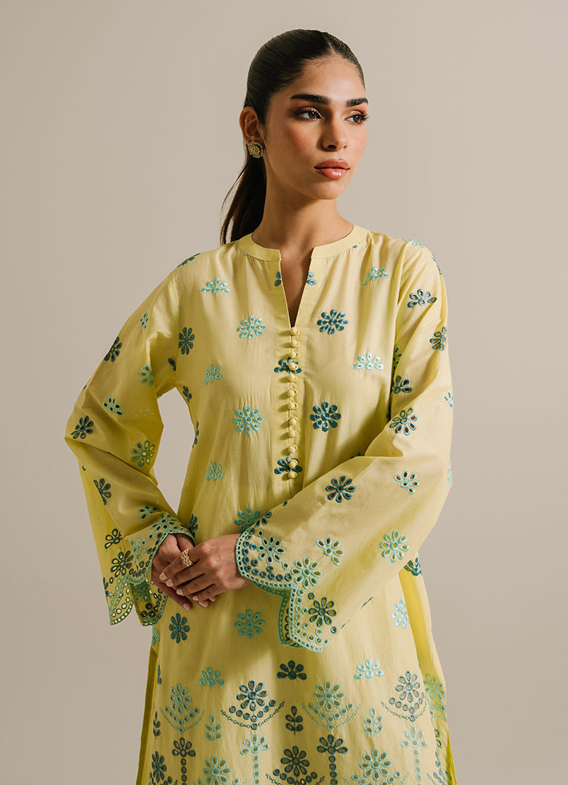 embroidered-kurta