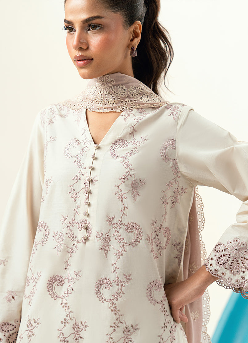 embroidered-3-pc-suit