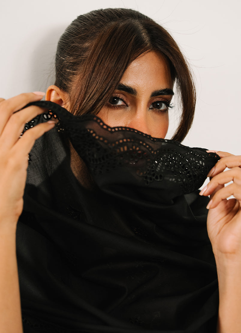 embroidered-dupatta