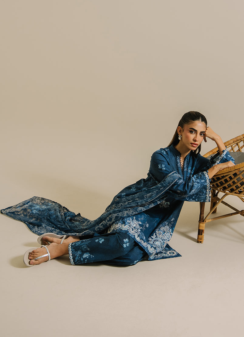 3-pc-printed-embroidered-suit