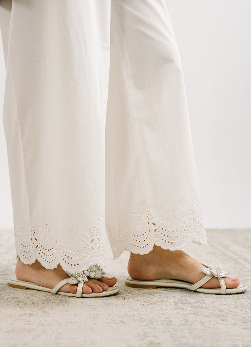 embroidered-izaar-pant