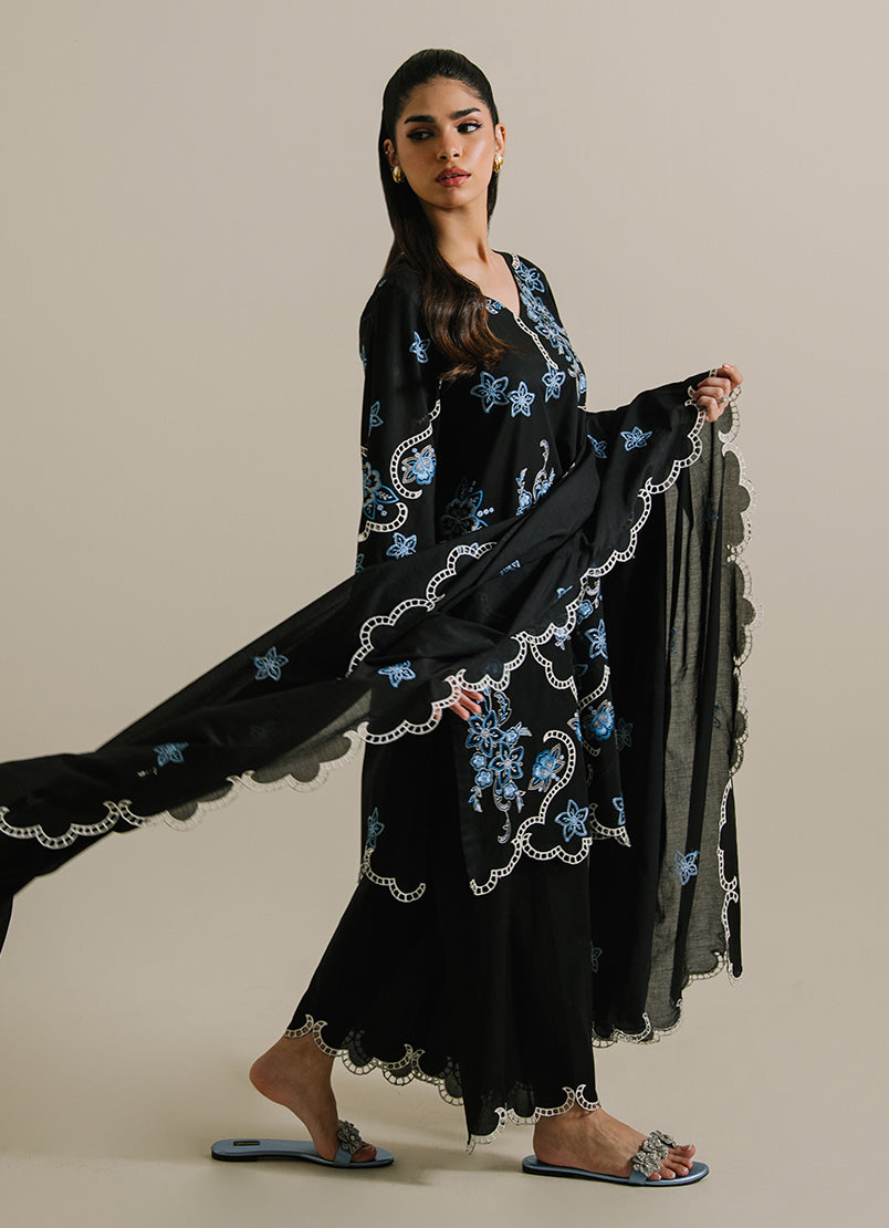 3PC Embroidered Suit