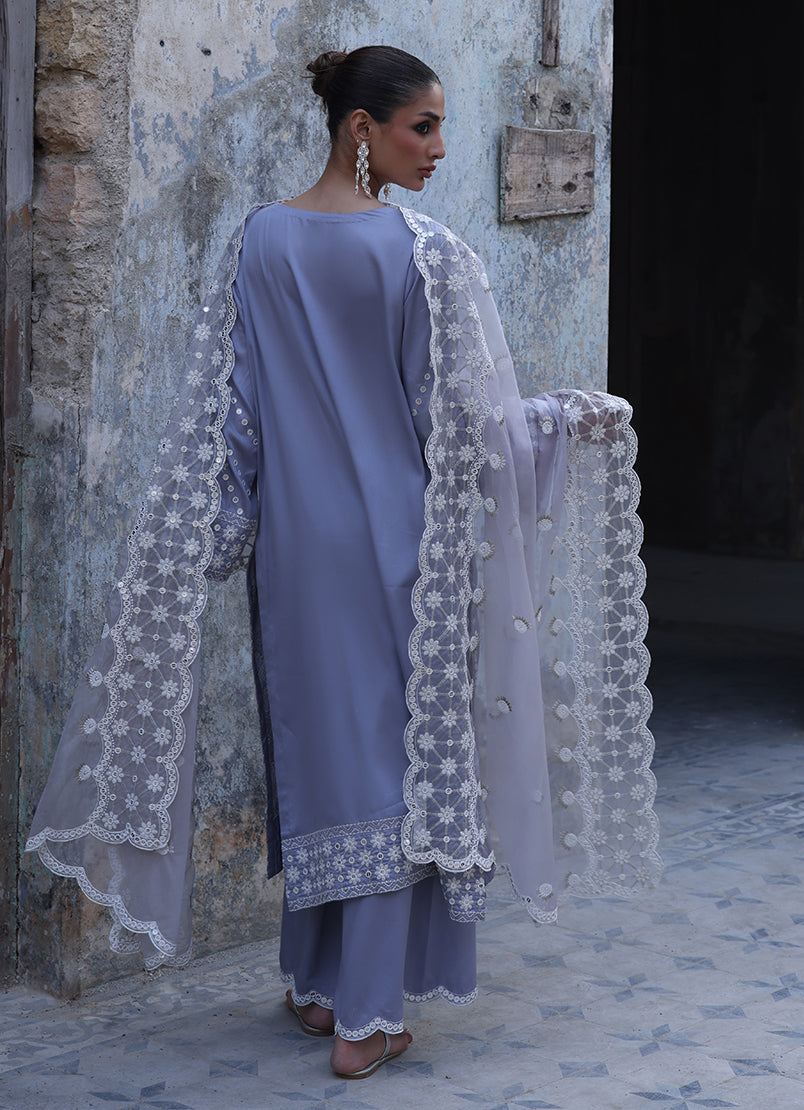 3-pc-embroidered-suit