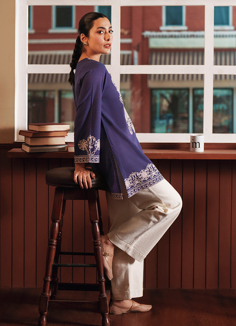embroidered-top