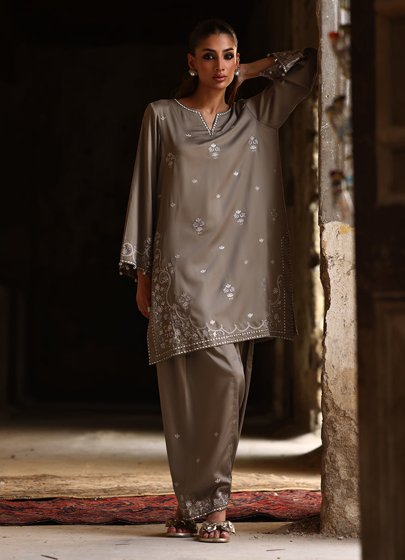 embroidered-co-ord-set