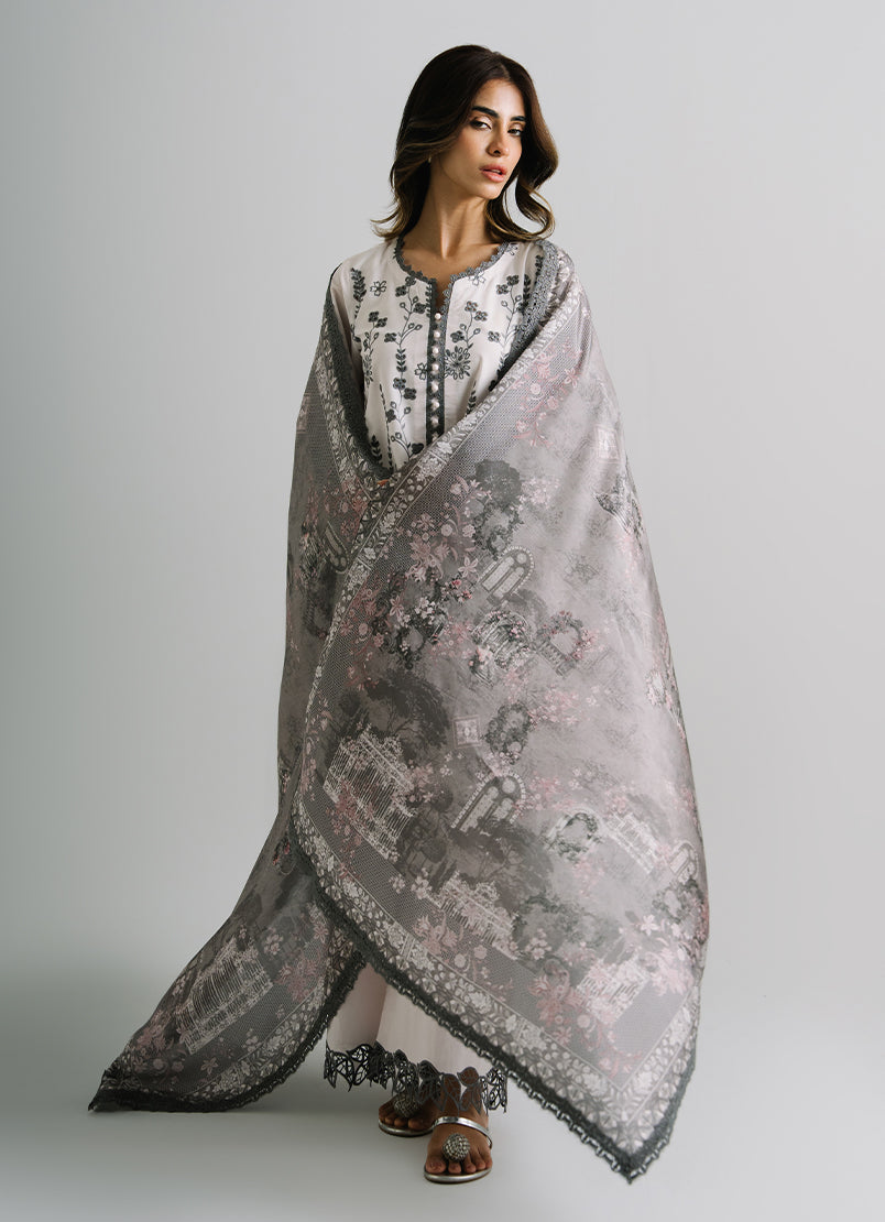 3-pc-embroidered-suit