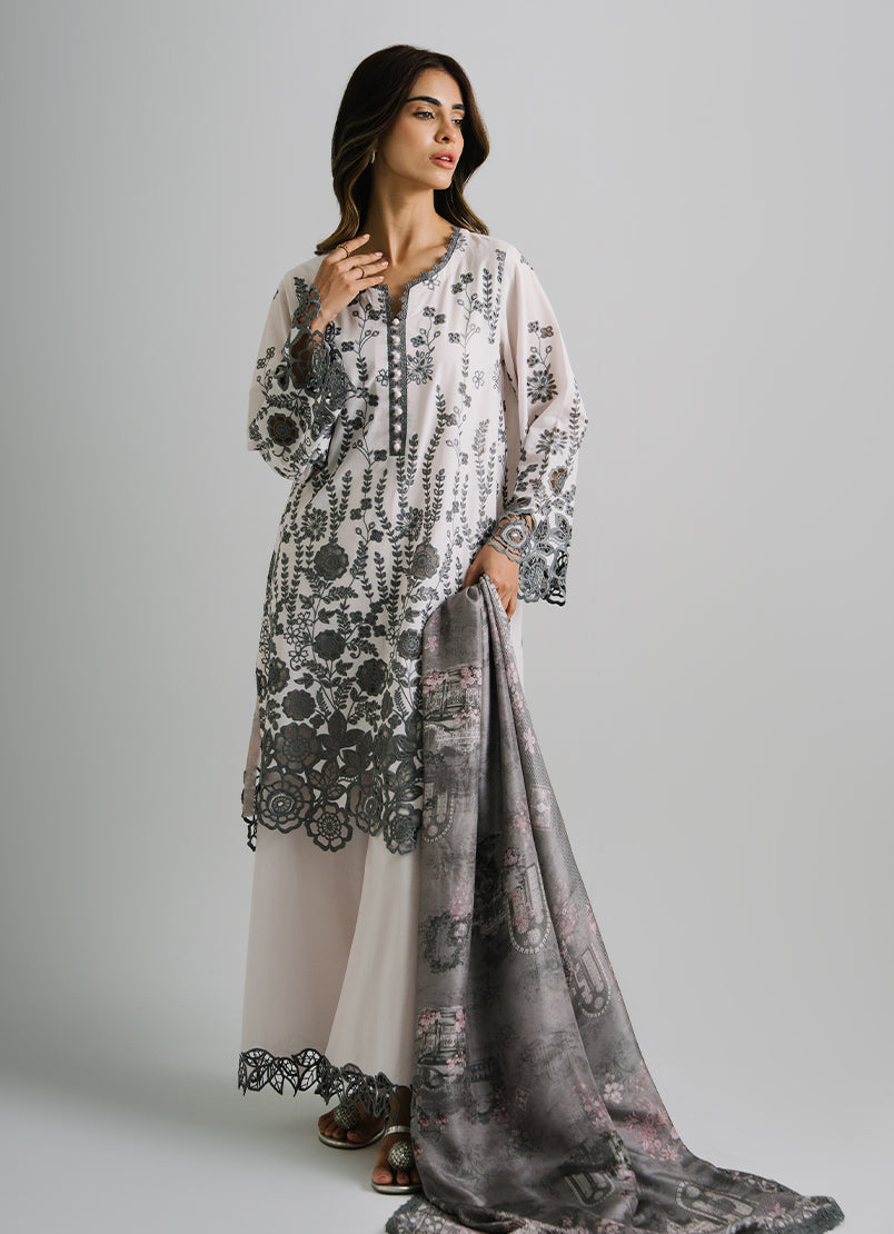 3-pc-embroidered-suit