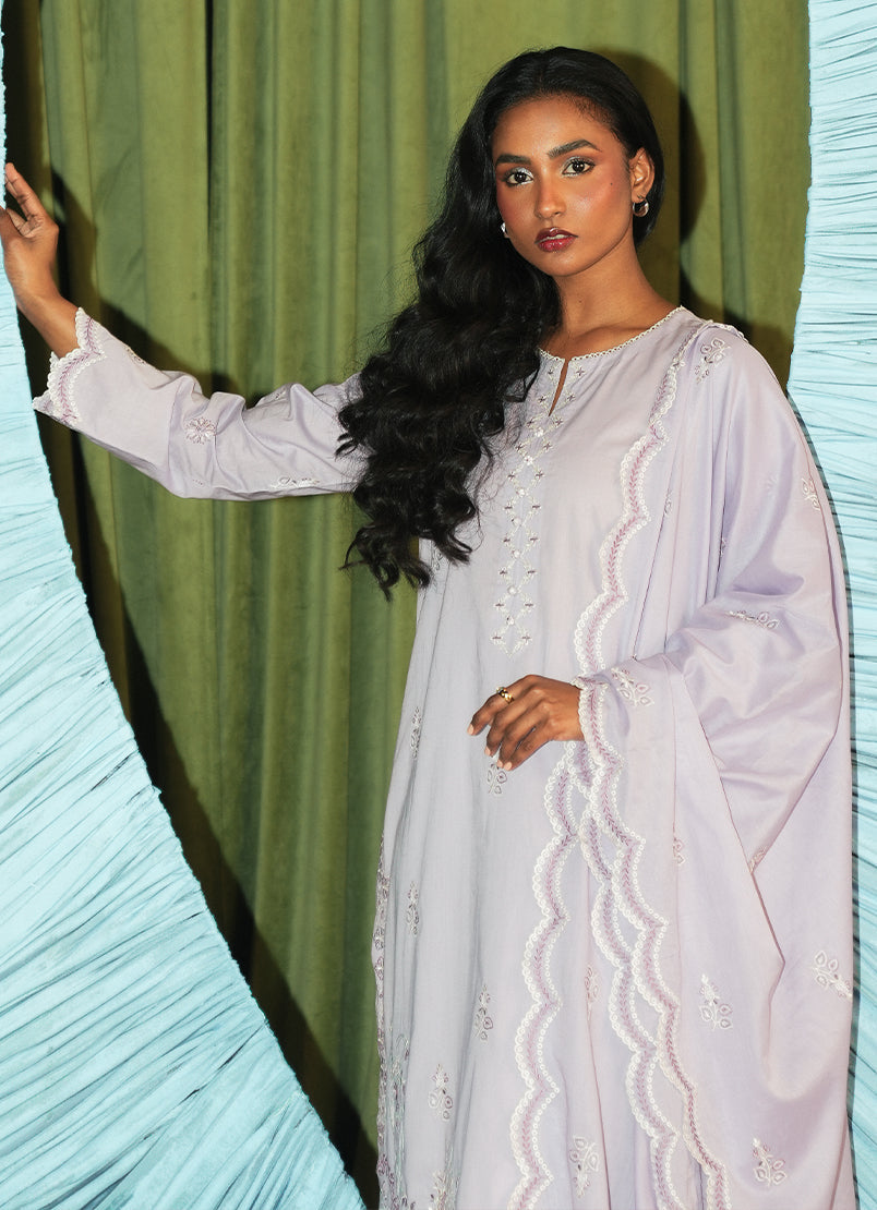 3-pc-embroidered-suit