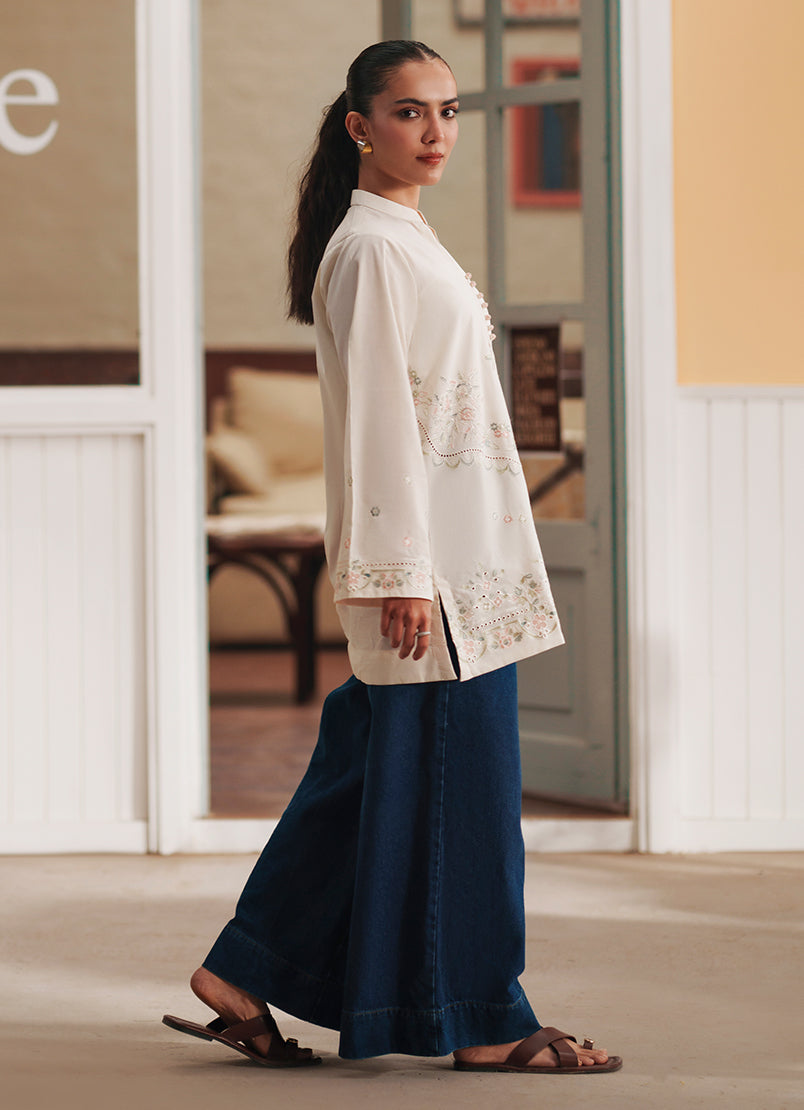 embroidered-top