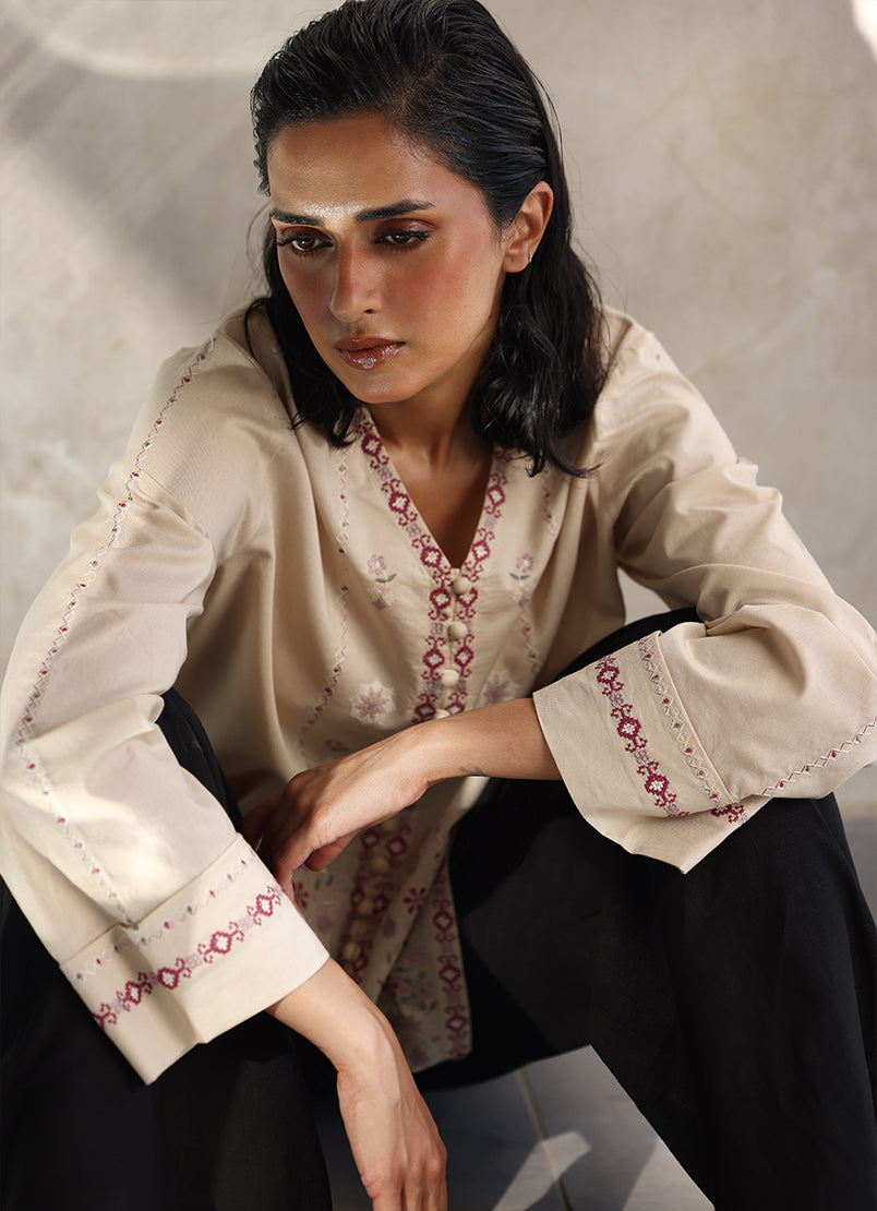 embroidered-top