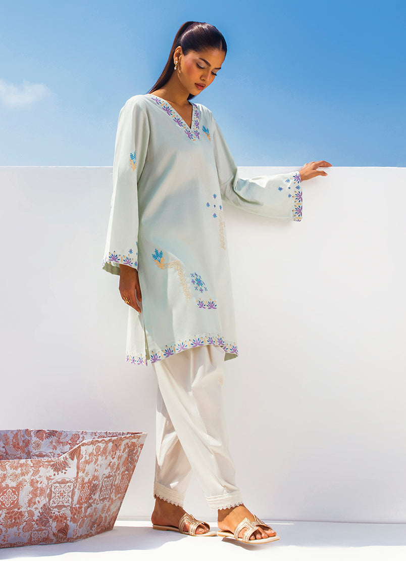 embroidered-kurta