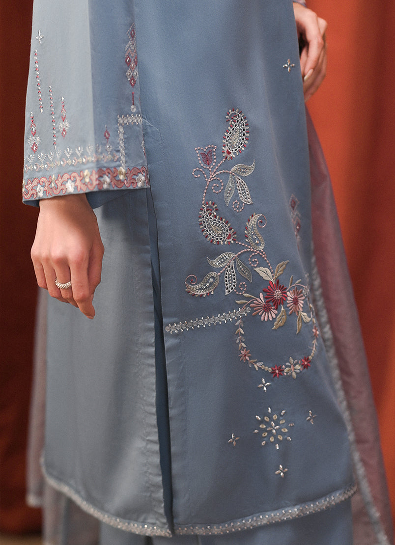 3-pc-embroidered-suit