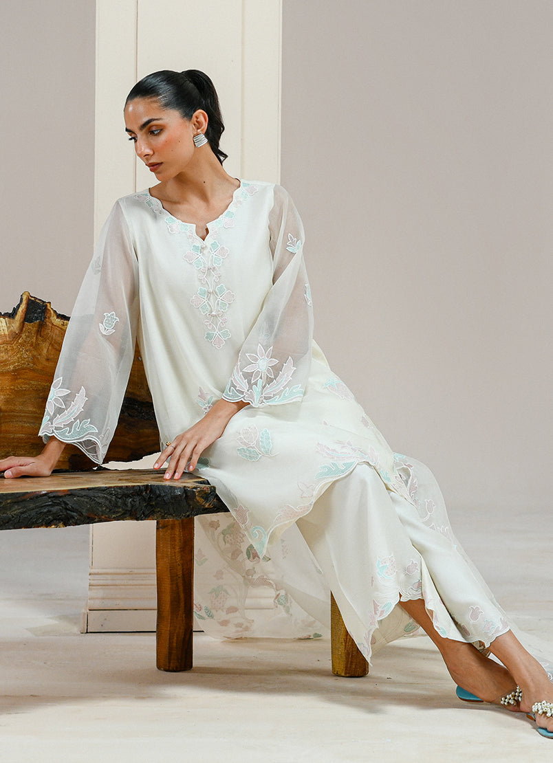 embroidered-3-pc-suit