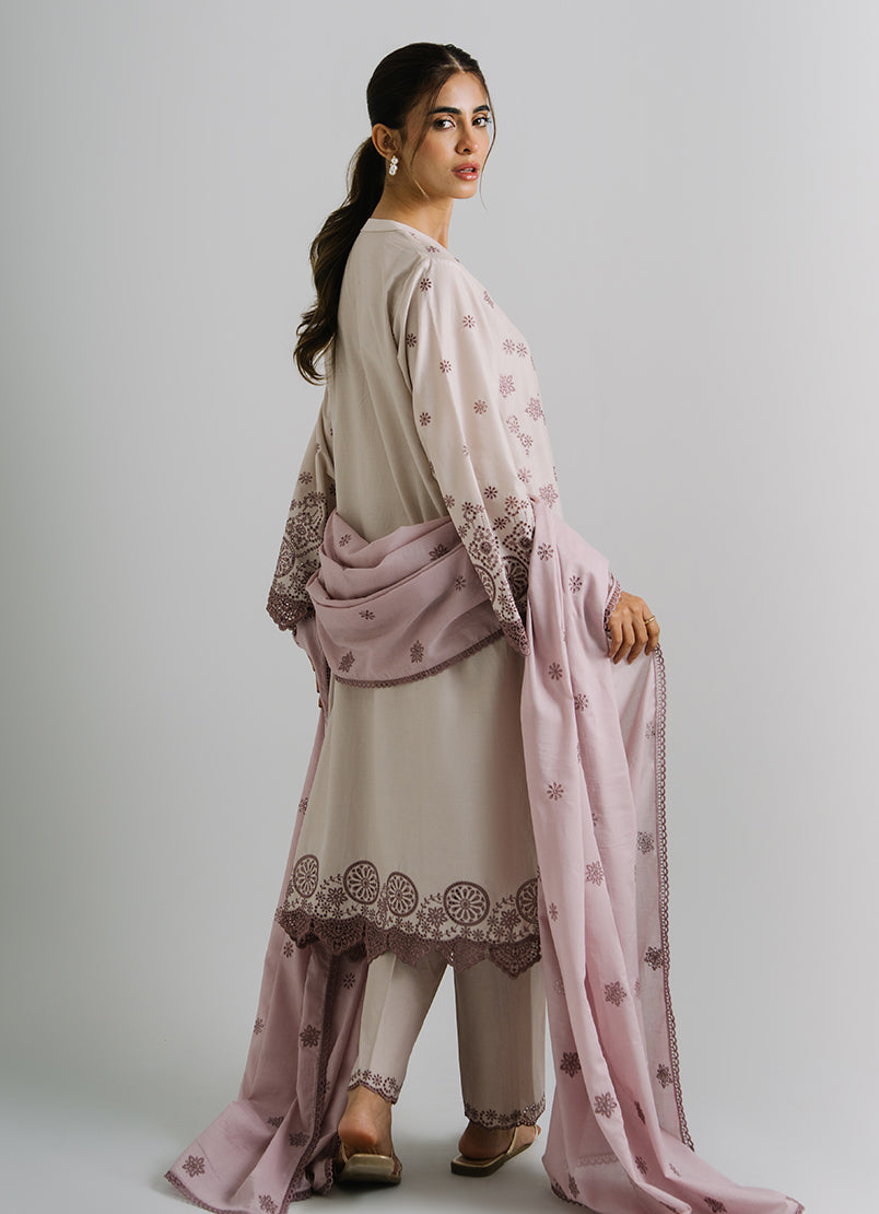 3-pc-embroidered-suit