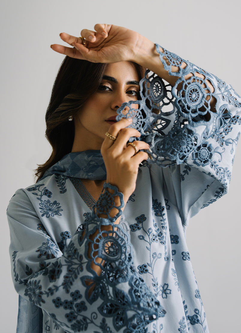 3-pc-embroidered-suit