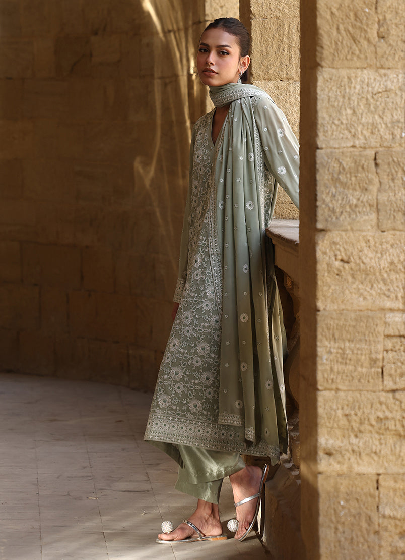 3-pc-embroidered-suit