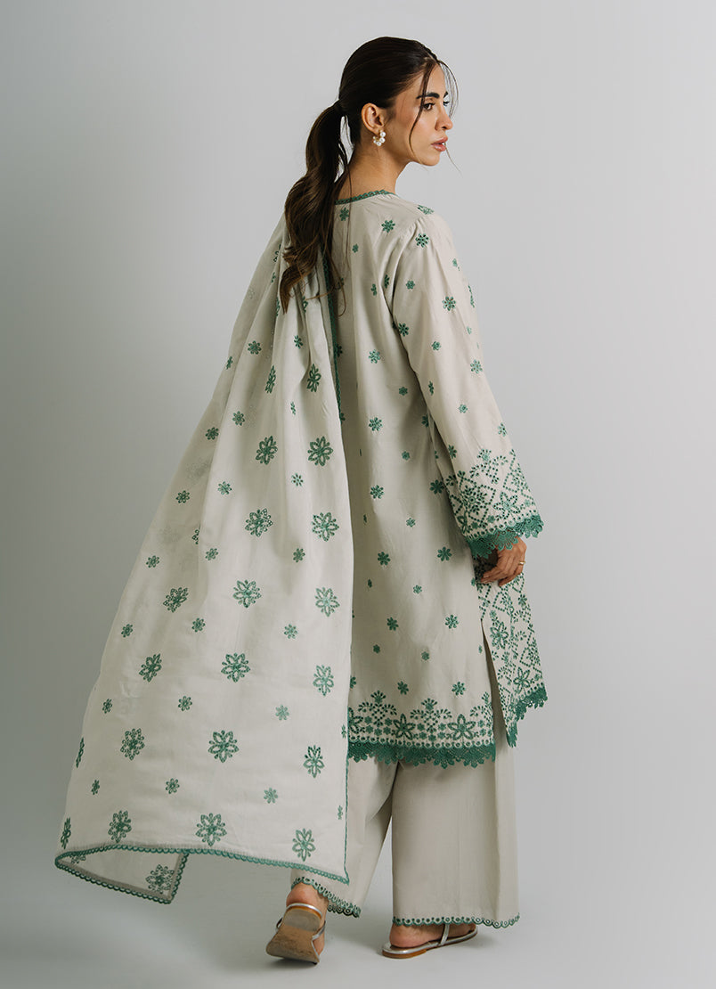 3-pc-embroidered-suit