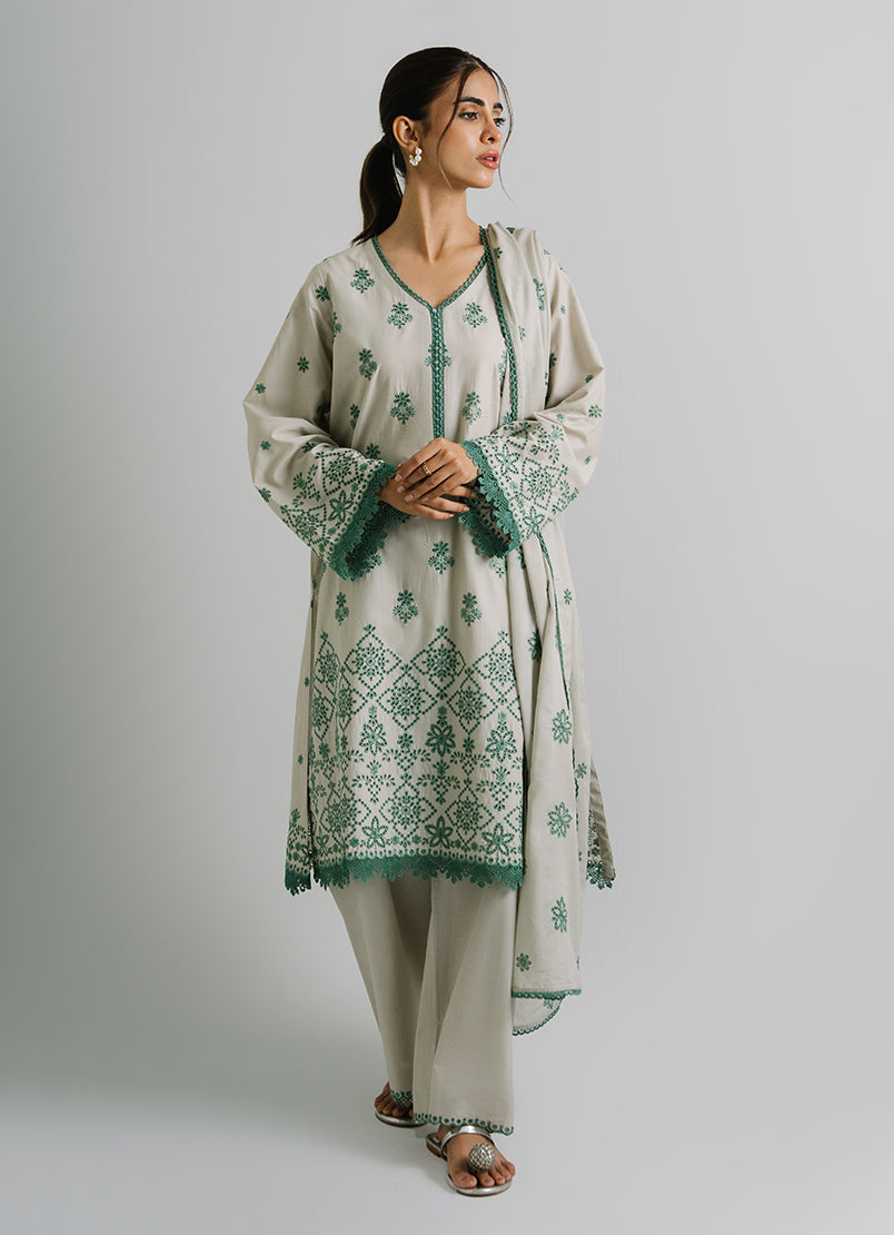 3-pc-embroidered-suit