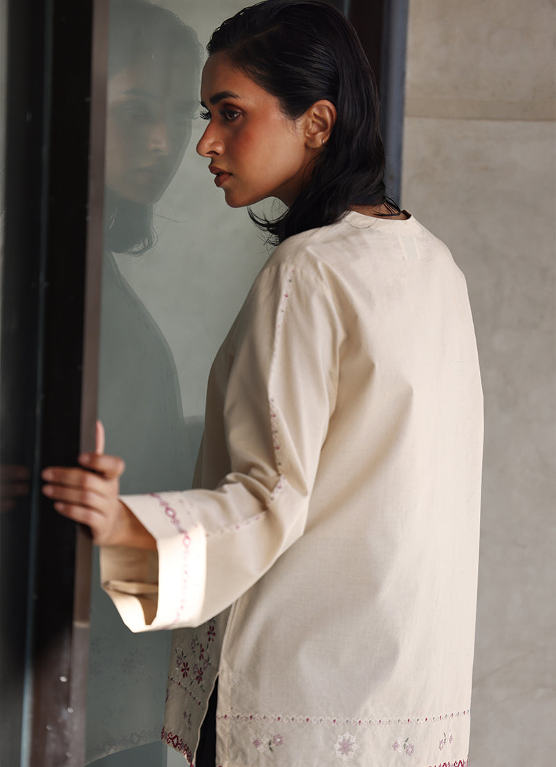 embroidered-top