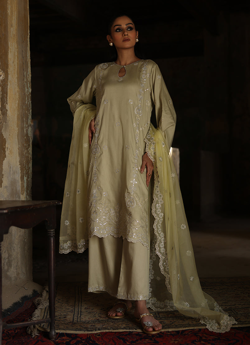 3-pc-embroidered-suit