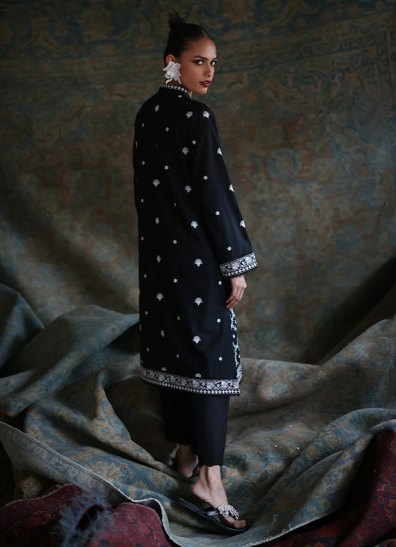 embroidered-kurta