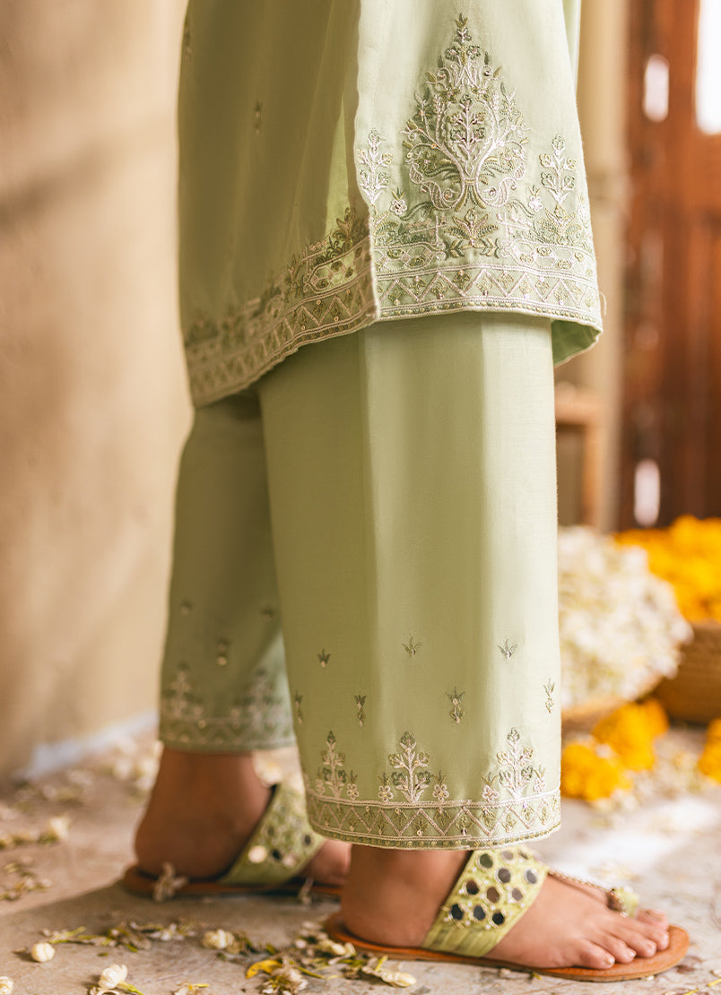 light-olive-co-ord-set-with-sequins