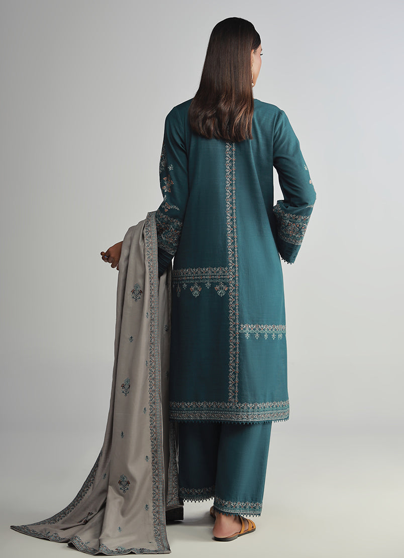 3 PC Khaddar Embroidered Suit