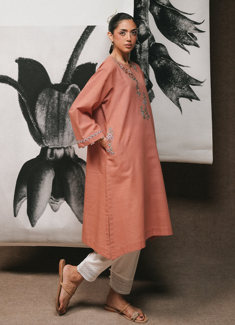 khaddar-embroidered-kurta