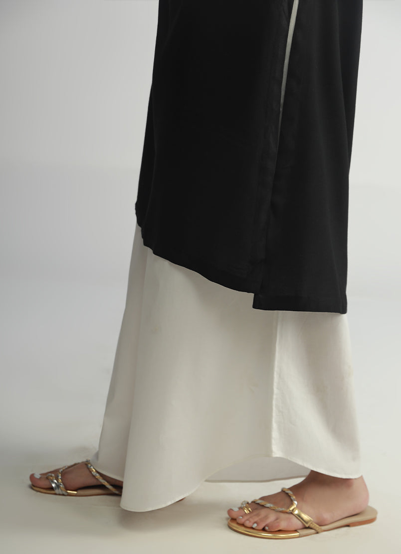 Asymmetric Hem Wide Pant